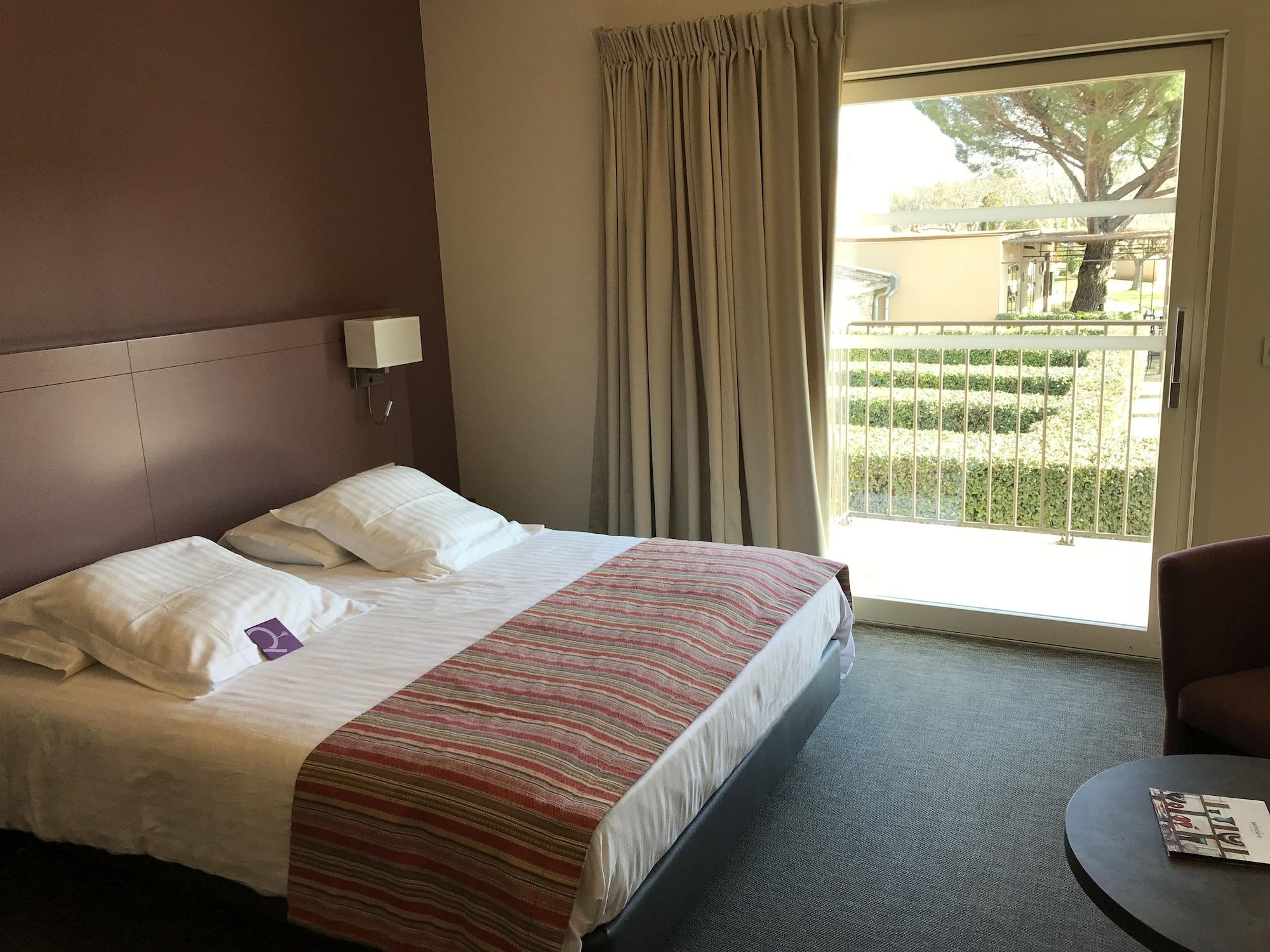 Mercure Aix-En-Provence Sainte-Victoire Chateauneuf-le-Rouge ภายนอก รูปภาพ