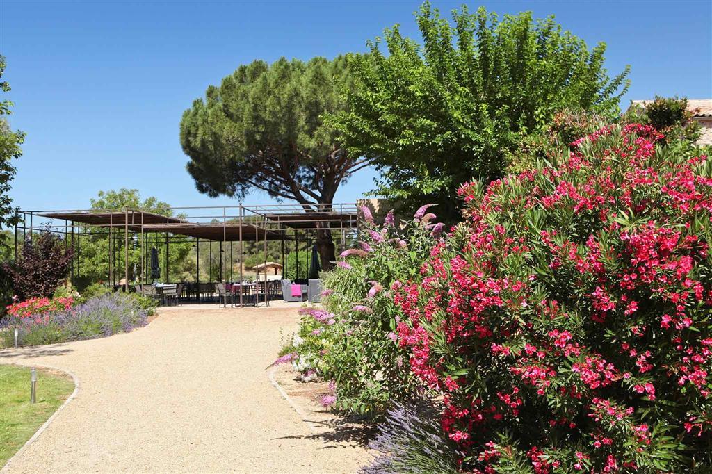 Mercure Aix-En-Provence Sainte-Victoire Chateauneuf-le-Rouge ภายนอก รูปภาพ
