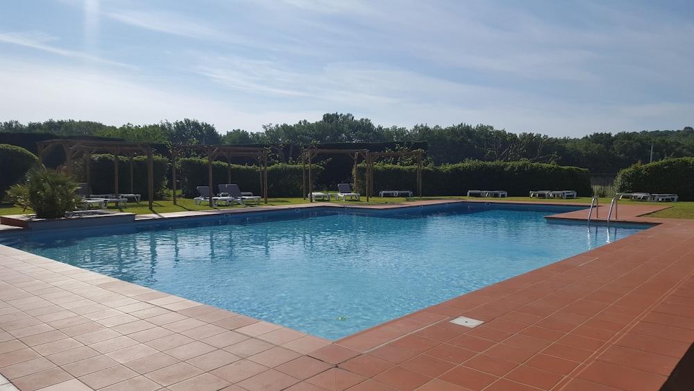 Mercure Aix-En-Provence Sainte-Victoire Chateauneuf-le-Rouge ภายนอก รูปภาพ