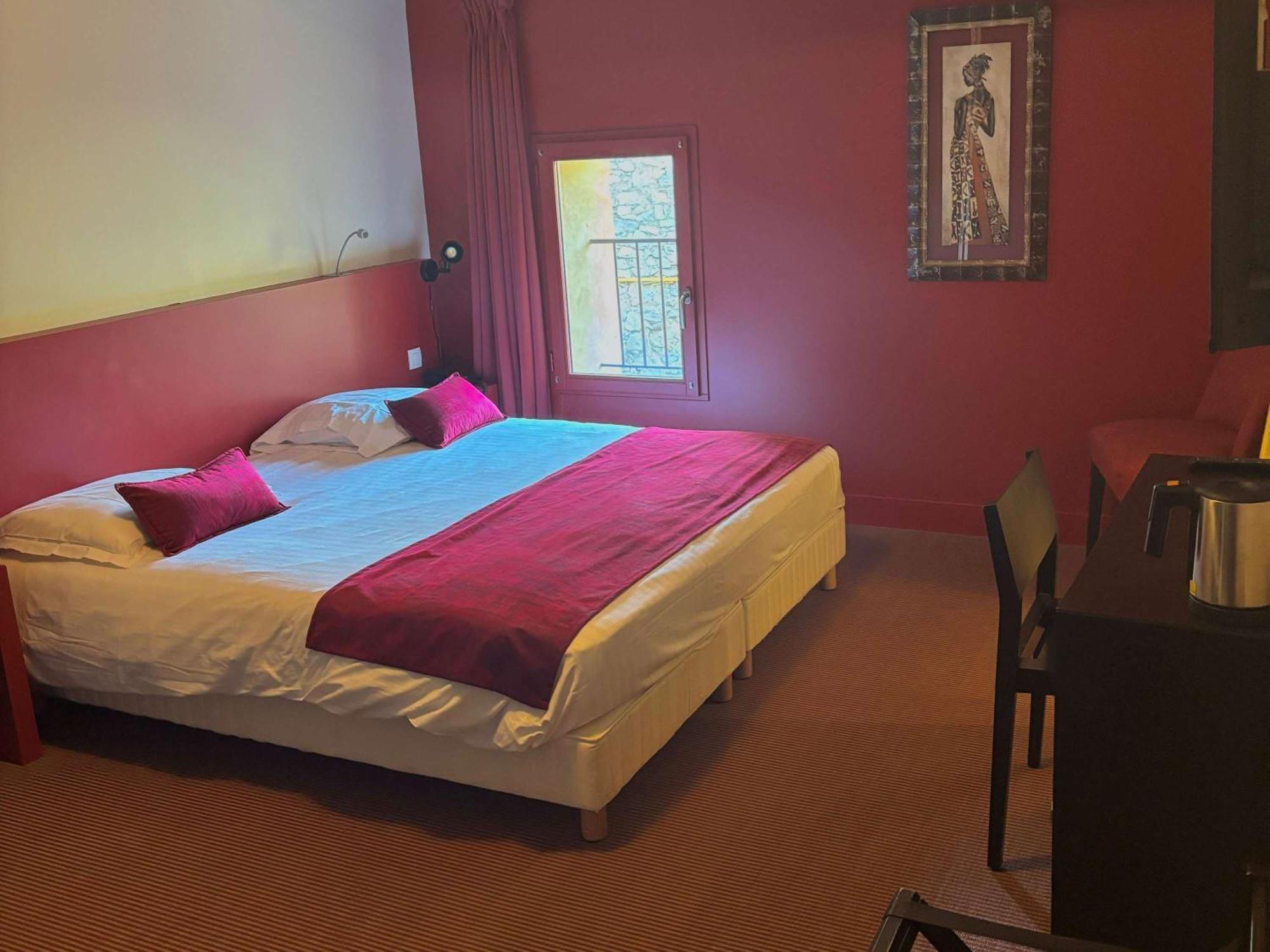 Mercure Aix-En-Provence Sainte-Victoire Chateauneuf-le-Rouge ภายนอก รูปภาพ