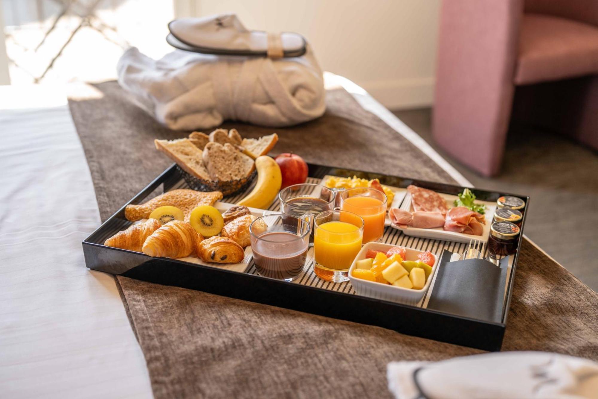 Mercure Aix-En-Provence Sainte-Victoire Chateauneuf-le-Rouge ภายนอก รูปภาพ