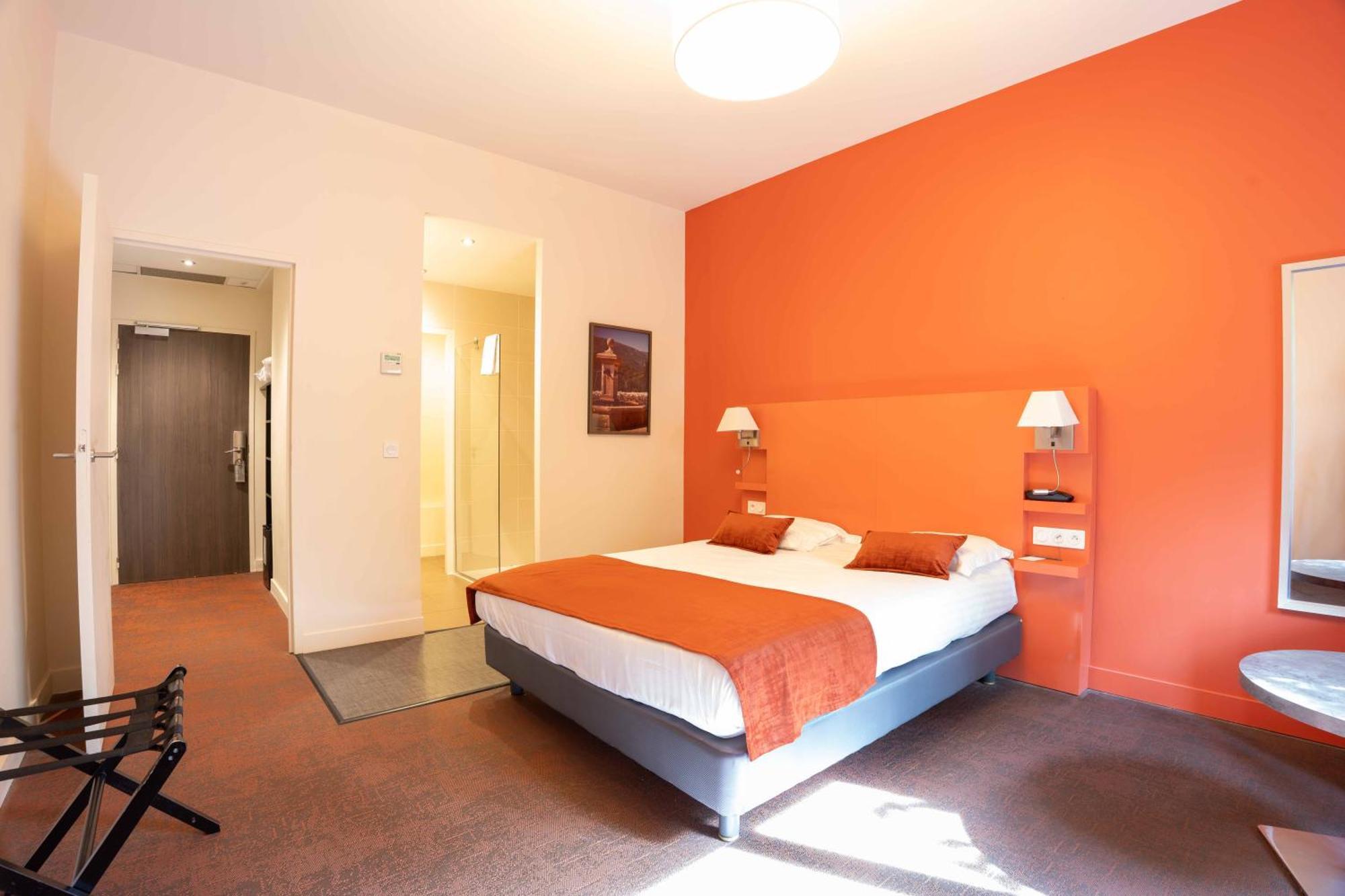 Mercure Aix-En-Provence Sainte-Victoire Chateauneuf-le-Rouge ภายนอก รูปภาพ