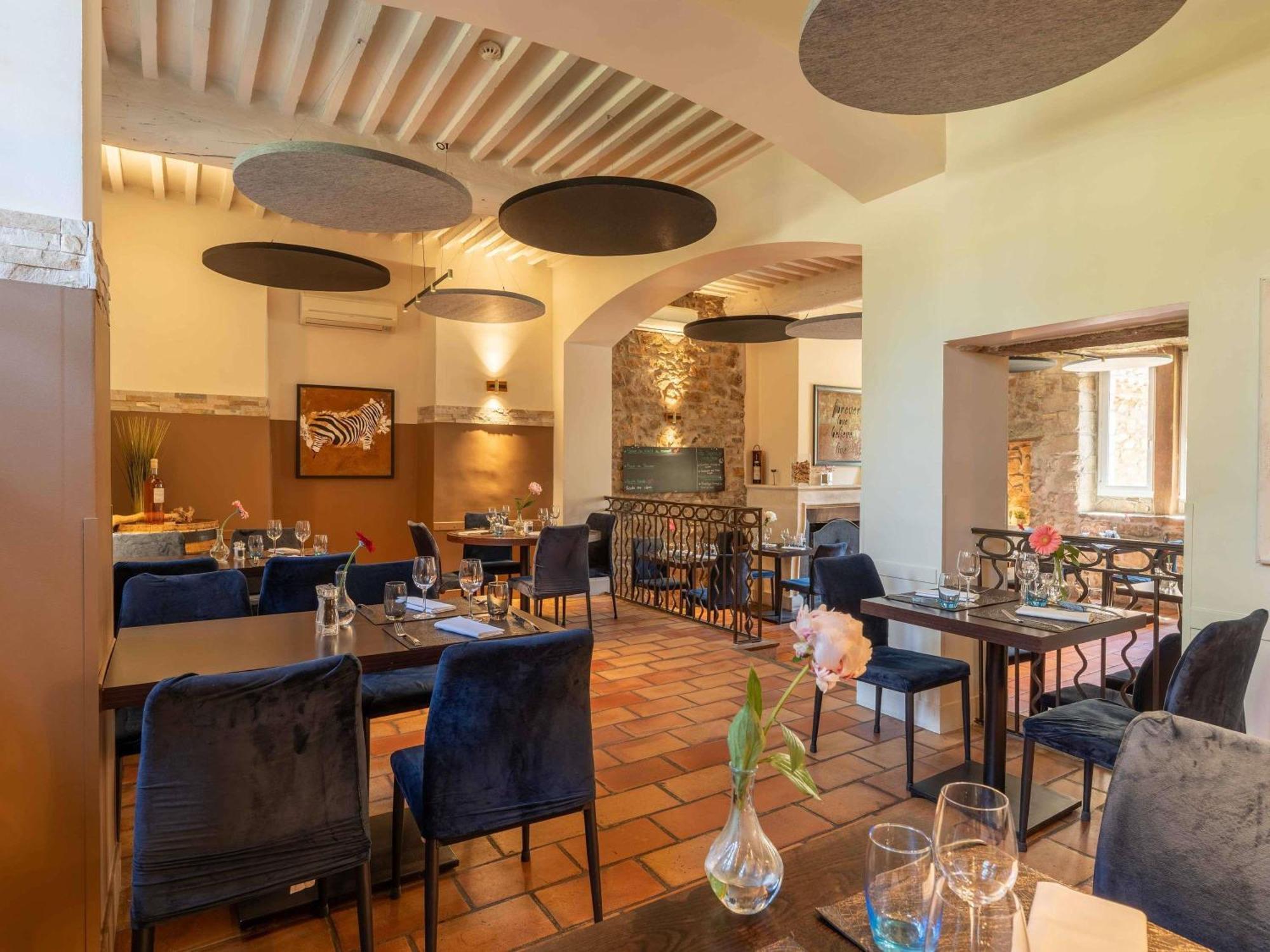 Mercure Aix-En-Provence Sainte-Victoire Chateauneuf-le-Rouge ภายนอก รูปภาพ